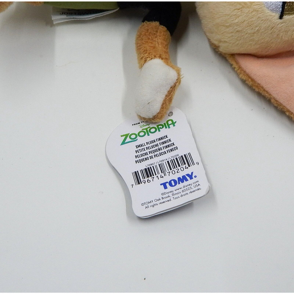 Disney Zootopia Finnick Fox Beanbag Plush 9" With Tags TOMY - Picture 7 of 8